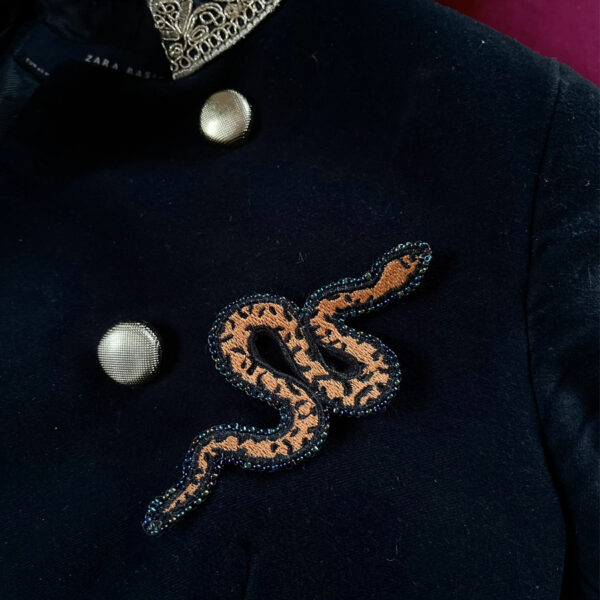 Broche Serpent Orange – Image 3