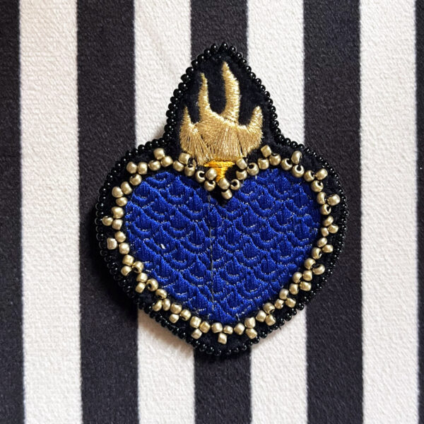 Broche Coeur Sacré Bleu roi