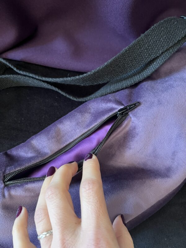 Sac Banane✨Chauve-souris✨en velours violet – Image 4