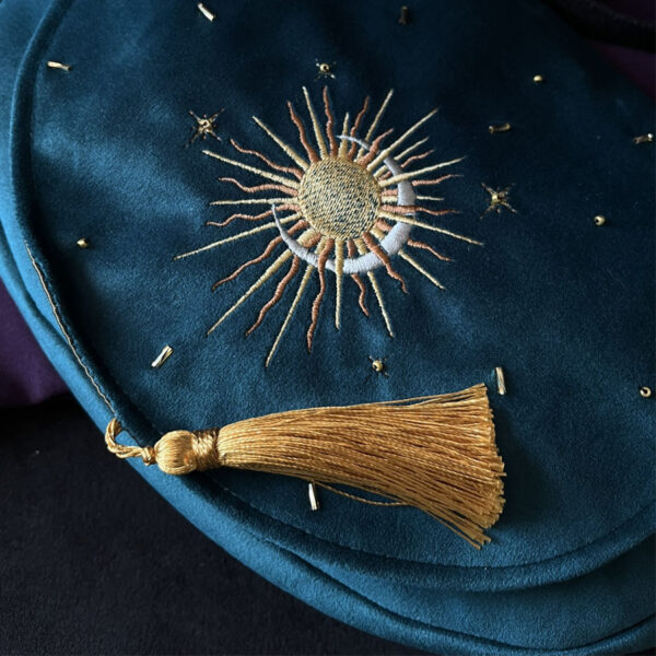 Sac Besace✨Astres ✨en velours bleu paon – Image 2