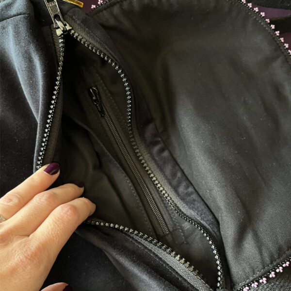 Sac Besace perlée✨Chauve-souris✨en velours noir – Image 3