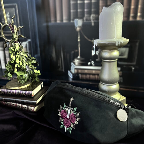 Sac Banane Épée et roses en velours noir