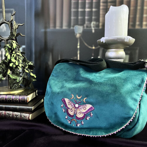 Sac Besace Luna Moth en velours bleu paon
