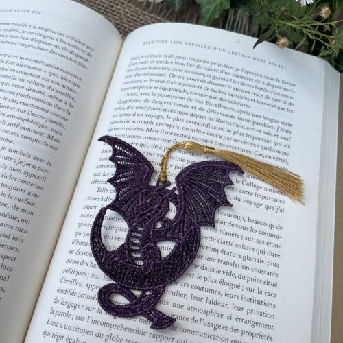 Marque-page "Dracarys" Dentelé violet et doré