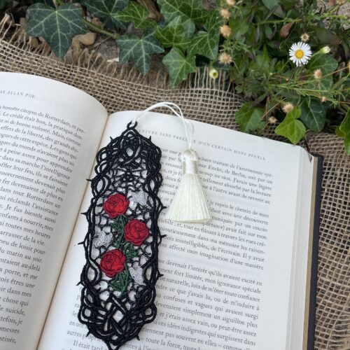 Marque-page "De roses et de ronces" Noir et rouge